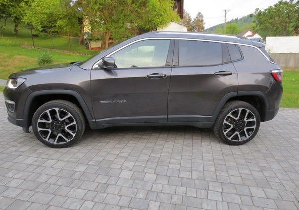 Jeep Compass cena 71900 przebieg: 138000, rok produkcji 2018 z Żywiec małe 191